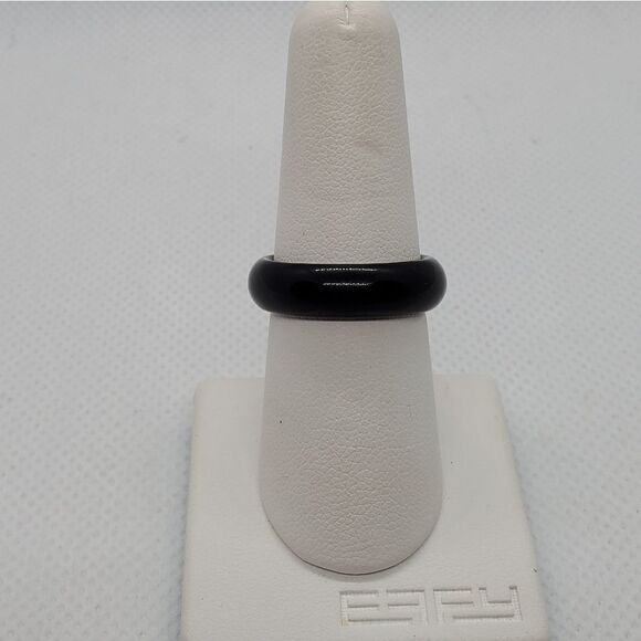 Black Stone Ring  - Picture 2 of 7